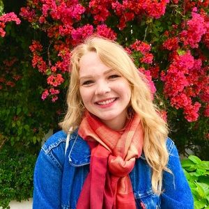 Meet your Posher, Hannah